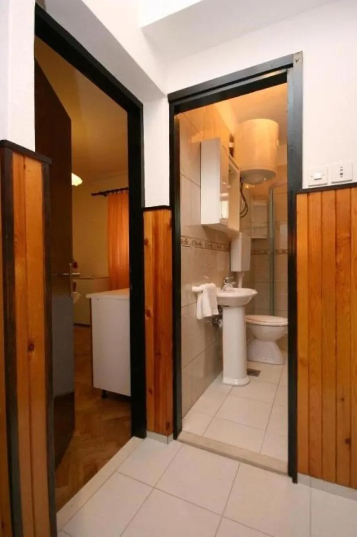 Apartments Stjepan - 10M From Beach Паг